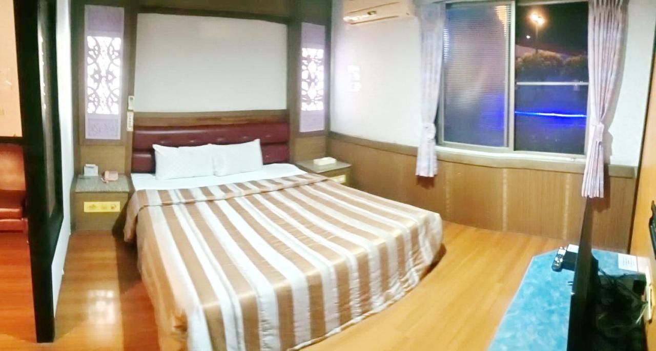 Love Boat Motel Chaozhou Bagian luar foto